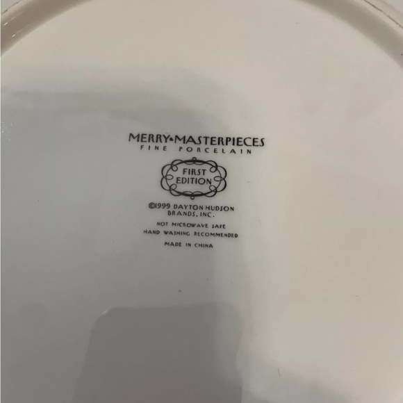 Merry Masterpiece Jingle Bell Rock First Edition Porcelain 1991 - Picture 3 of 4